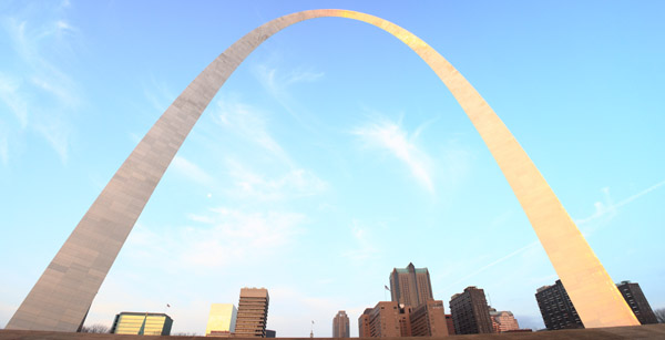 gateway arch pano